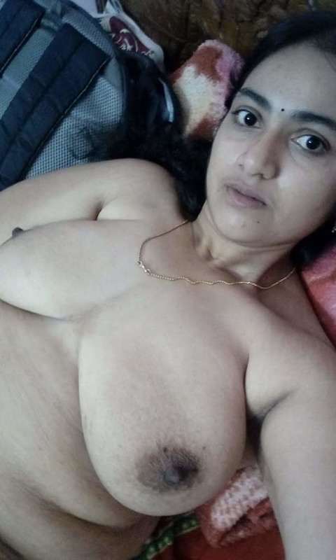 Beautiful bhabi nude women photos all nude pics gallery (1)
