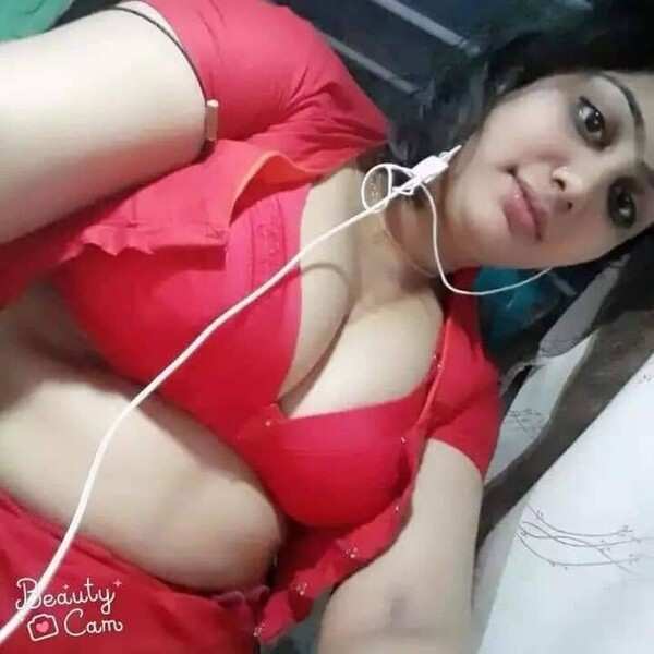 Super hot big boobs bhabi nude porn pics all nude pics (1)