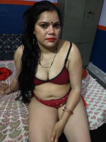 Very hot bhabi aunty nude photos all nude pics gallery (1)