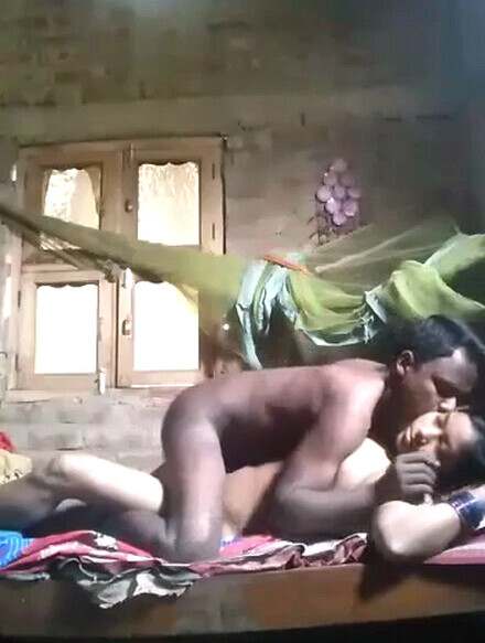 Village devar bhabi new desi porn fucking empty home