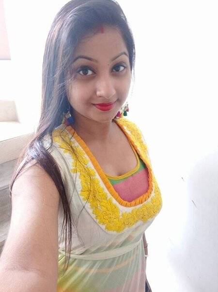 Super beautiful Bengali Boudi desi wife xxx bj fuck