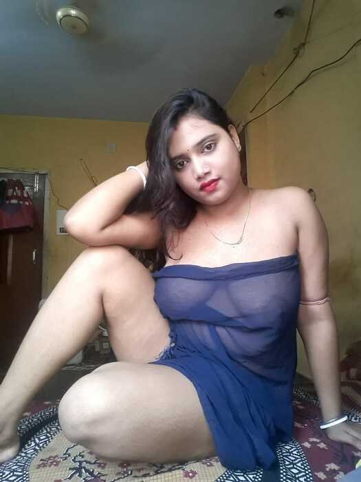 Super hottest big boobs boudi nude selfie all nude album (3)