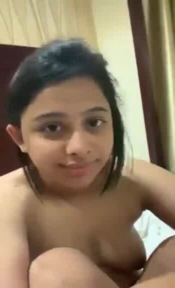 Extremely cute 18 babe bf video desi enjoy with bf in hotel mms