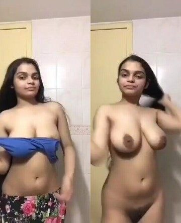 Very-hot-sexy-beauty-girl-xxx-bf-indian-showing-big-tits-mms.jpg