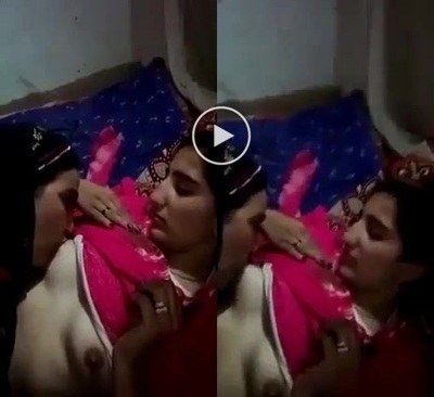 Paki-horny-beautiful-girls-pakistan-xxxx-suck-lesbian-viral-mms.jpg