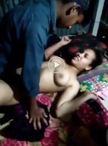 Village-desi-sexy-girl-sexy-video-desi-mein-fuck-bf.jpg