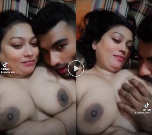 Beautiful-horny-desi-punjabi-bhabi-boobs-suck-bf-HD.jpg