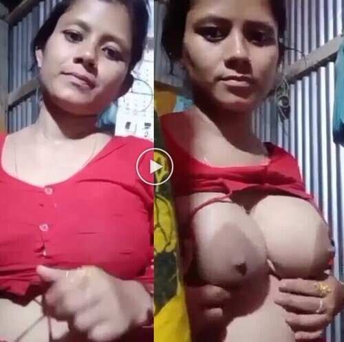 Village-sexy-desi-xxxhd-bhabi-shows-boobs-bf.jpg