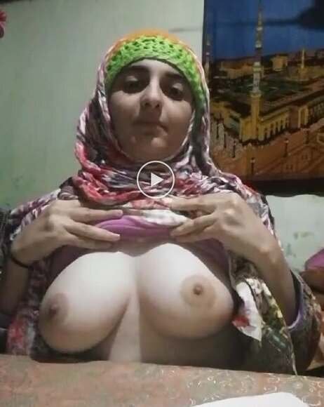 Cute-pak-Muslim-hijabi-babe-pakistani-sex-web-site-nude.jpg