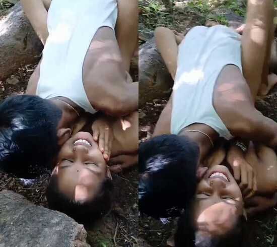 Desi-village-18-couple-desi-porn-online-sex-in-outdoor-jungle.jpg