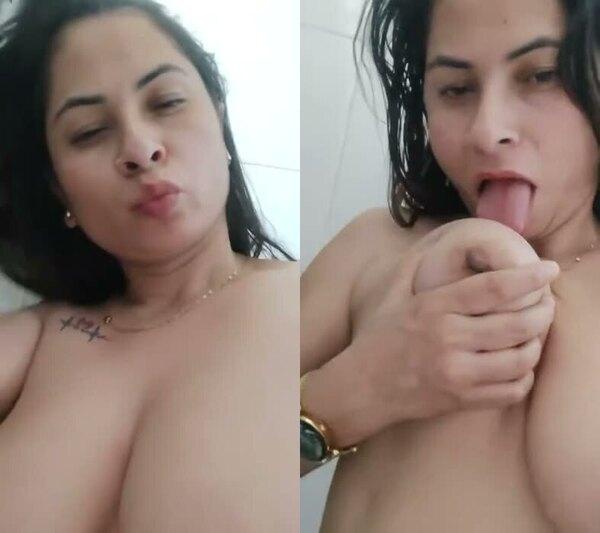Pak hottest figure bhabi pakistani x * * live bathroom sex video mms